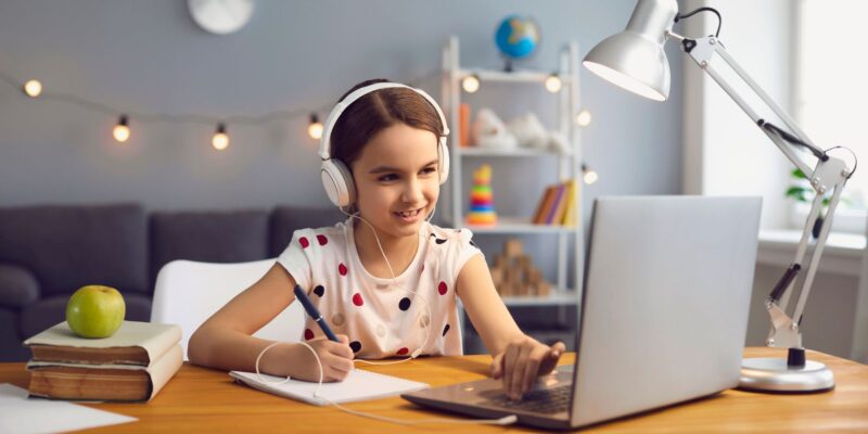 girl learning on her computer